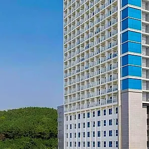 Skytop Airport Hotel
