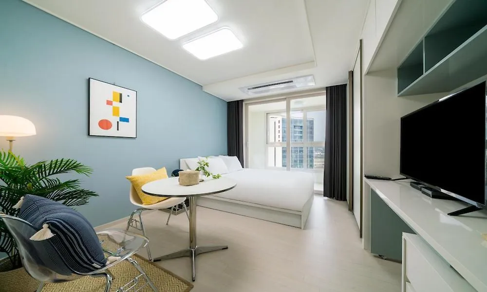 Urbanstay Songdo Moonlight Park Incheon Apartment